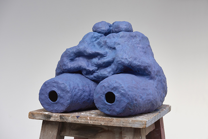 Katie Cuddon Behind Mother’s Eyes, 2020, Painted ceramic. Photo: John McKenzie 
